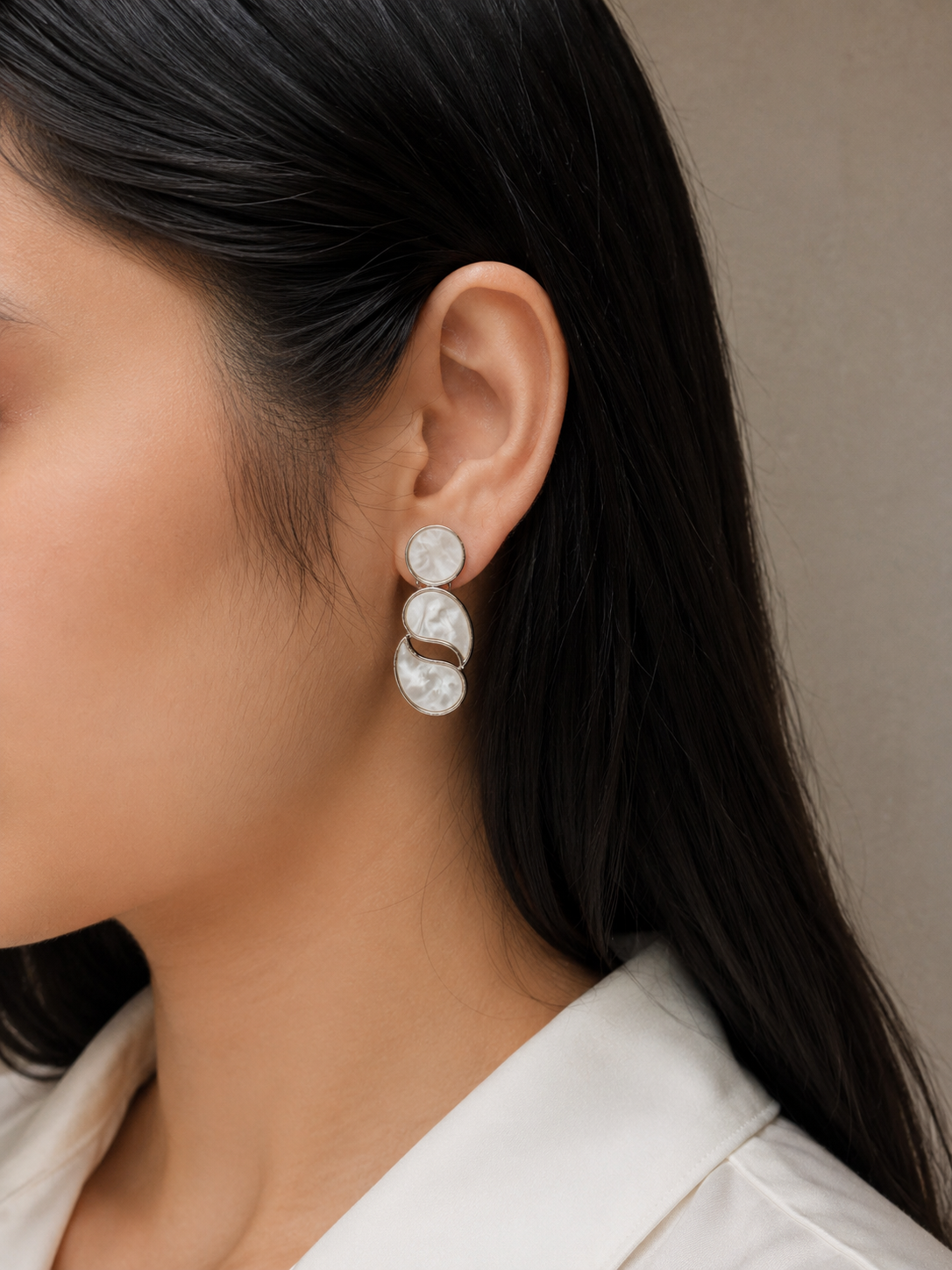 ivory pearl swirl statement earring ivory pearl swirl statement earring